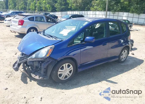 2013 Honda Fit Sport из США, поврежденный, VIN JHMGE8H54DC039093